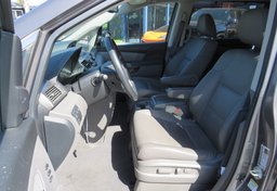 2016 Honda Odyssey - Thumbnail 23