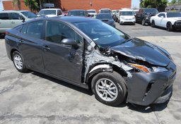 2022 Toyota Prius - Thumbnail 2