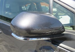 2022 Toyota Prius - Thumbnail 16