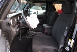 2018 Jeep Wrangler Unlimited - Thumbnail 17