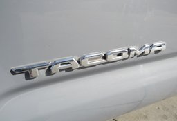 2020 Toyota Tacoma 4WD - Thumbnail 20