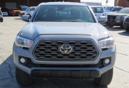 2020 Toyota Tacoma 4WD - Thumbnail 11