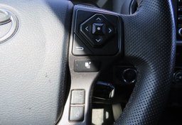 2020 Toyota Tacoma 4WD - Thumbnail 34