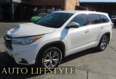 Picture of 2015 Toyota Highlander