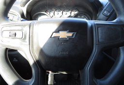 2019 Chevrolet Silverado 1500 - Thumbnail 33