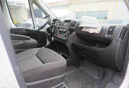 2017 Ram ProMaster Cargo Van - Thumbnail 24