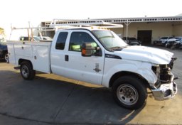 2014 Ford Super Duty F-350 SRW - Thumbnail 2