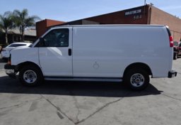 2018 GMC Savana Cargo Van - Thumbnail 11