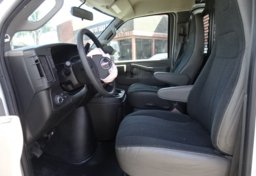 2018 GMC Savana Cargo Van - Thumbnail 23