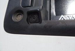 2018 GMC Savana Cargo Van - Thumbnail 17