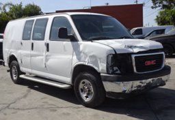 2018 GMC Savana Cargo Van - Thumbnail 4