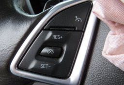 2017 Chevrolet Camaro - Thumbnail 28