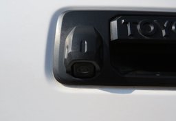 2020 Toyota Tacoma - Thumbnail 16