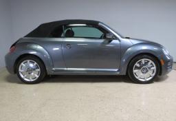 2017 Volkswagen Beetle Convertible - Thumbnail 11