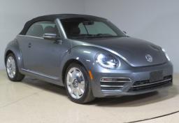2017 Volkswagen Beetle Convertible - Thumbnail 5