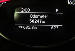 2017 Volkswagen Beetle Convertible - Thumbnail 35