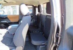 2017 Toyota Tacoma - Thumbnail 27