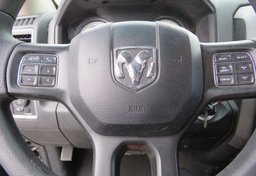 2018 Ram 1500 - Thumbnail 28