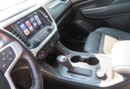 2019 GMC Acadia - Thumbnail 35