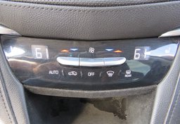 2017 Cadillac XT5 - Thumbnail 35