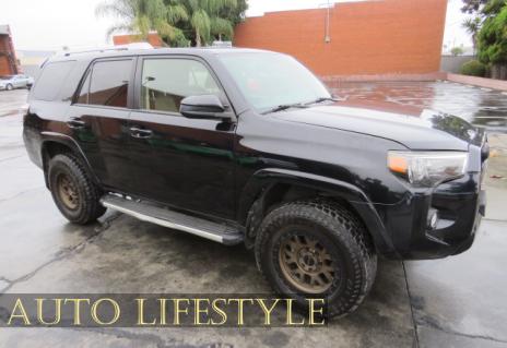 Picture of 2017 Toyota 4Runner