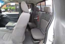 2018 Nissan Frontier - Thumbnail 25