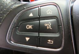 2018 Mercedes-Benz C-Class - Thumbnail 33