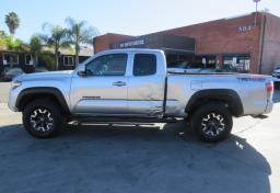 2022 Toyota Tacoma 4WD - Thumbnail 12