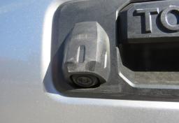 2022 Toyota Tacoma 4WD - Thumbnail 18