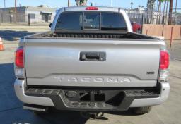 2022 Toyota Tacoma 4WD - Thumbnail 10