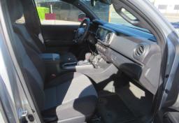 2022 Toyota Tacoma 4WD - Thumbnail 29