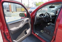 2012 Nissan Frontier - Thumbnail 25