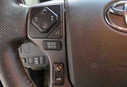 2019 Chevrolet Suburban - Thumbnail 33