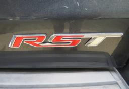 2019 Chevrolet Suburban - Thumbnail 17