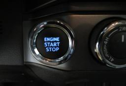 2019 Chevrolet Suburban - Thumbnail 29