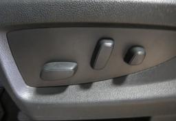 2019 Chevrolet Suburban - Thumbnail 32