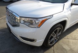 2019 GMC Acadia - Thumbnail 24