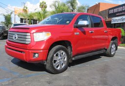 2014 Toyota Tundra 4WD Truck - Thumbnail 3
