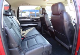 2014 Toyota Tundra 4WD Truck - Thumbnail 31