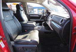 2014 Toyota Tundra 4WD Truck - Thumbnail 25