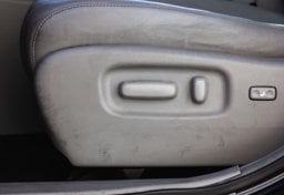 2013 Toyota Highlander - Thumbnail 21