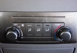 2013 Toyota Highlander - Thumbnail 18