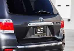 2013 Toyota Highlander - Thumbnail 11