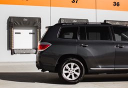 2013 Toyota Highlander - Thumbnail 7