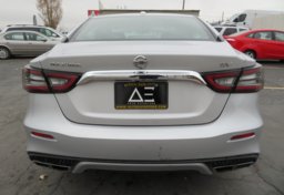 2019 Nissan Maxima - Thumbnail 11