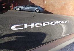 2019 Jeep Cherokee - Thumbnail 21