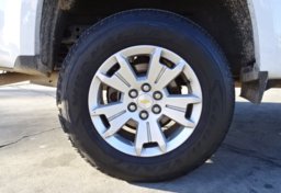 2018 Chevrolet Colorado - Thumbnail 18