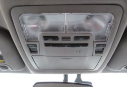 2016 Toyota Highlander - Thumbnail 31