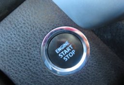 2016 Toyota Highlander - Thumbnail 14