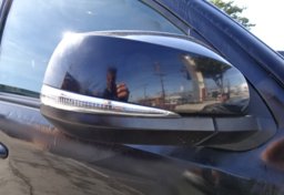 2017 Toyota Tacoma - Thumbnail 16